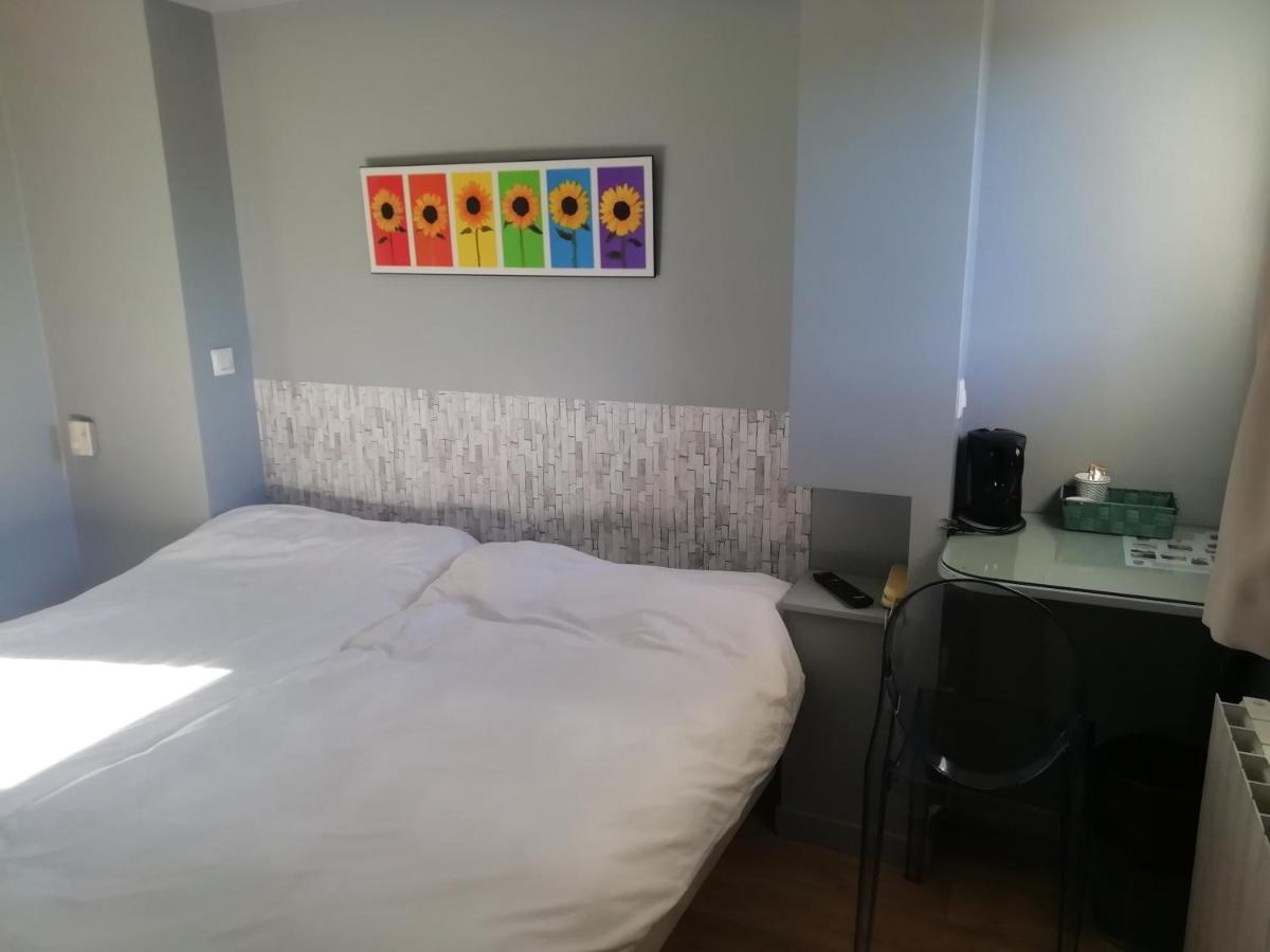 Hotel Evan Lempdes sur Allagnon Εξωτερικό φωτογραφία