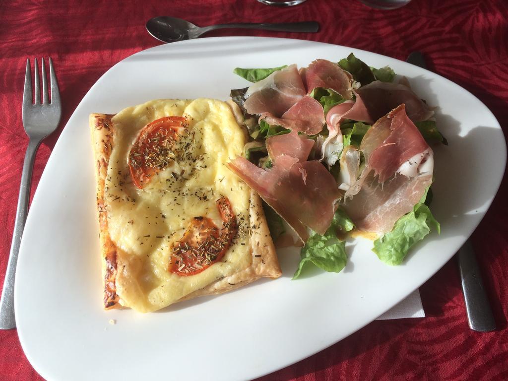 Hotel Evan Lempdes sur Allagnon Εξωτερικό φωτογραφία