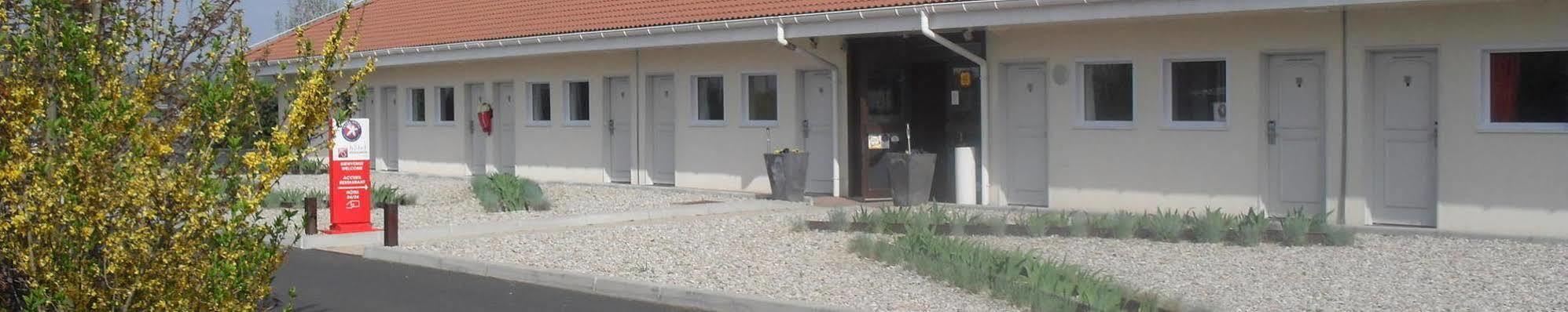Hotel Evan Lempdes sur Allagnon Εξωτερικό φωτογραφία